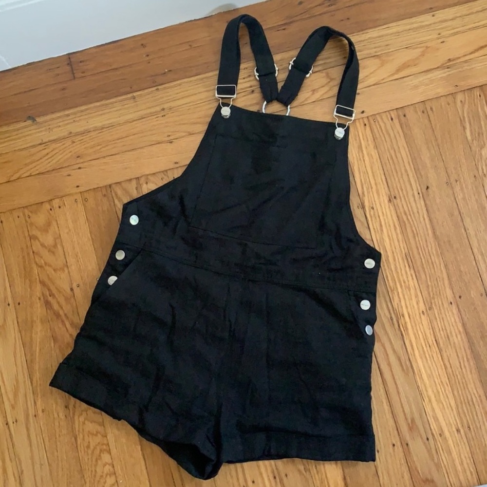 Black linen short overalls
